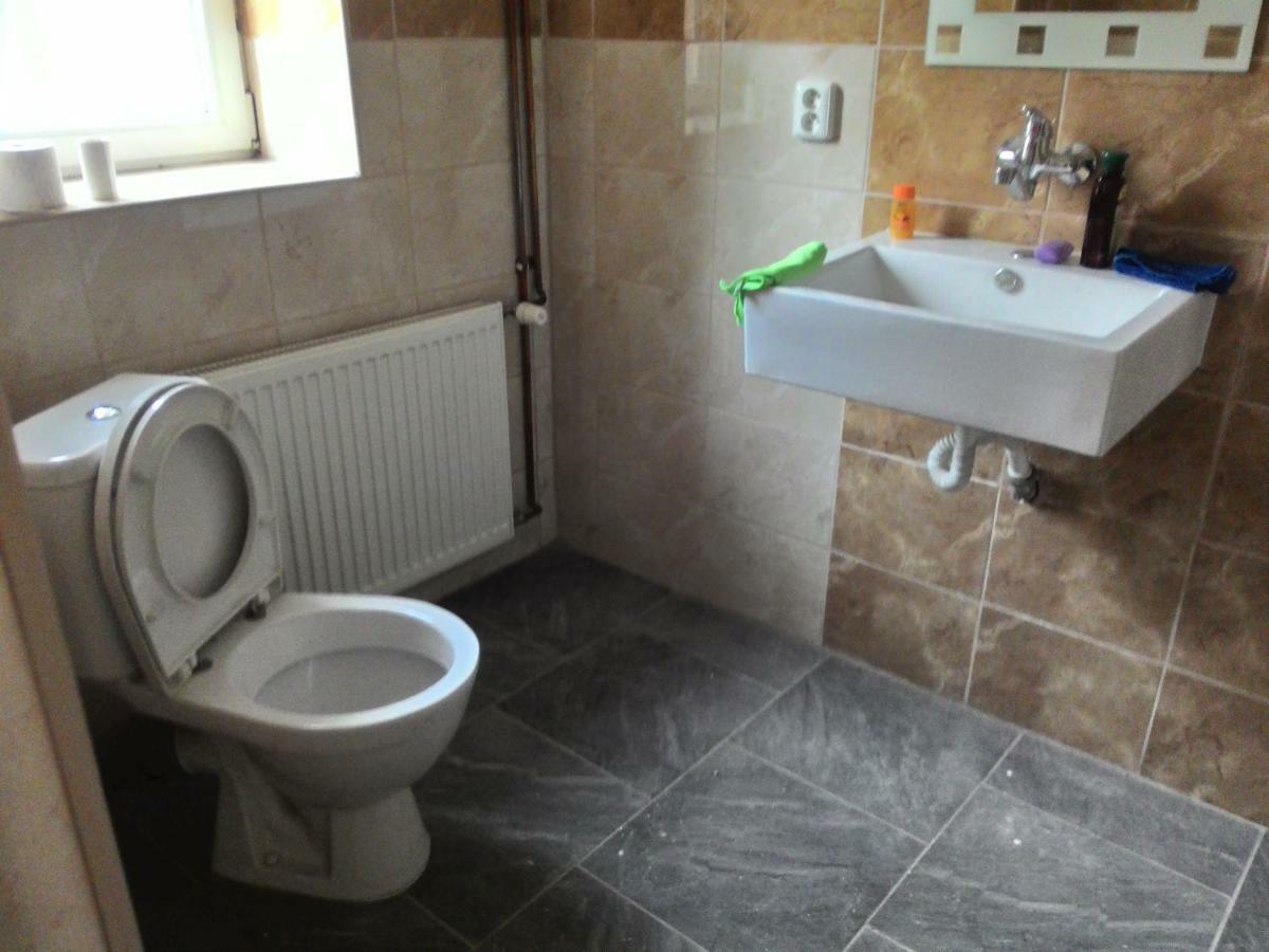 Kanada Inn U Klinovce Vejprty エクステリア 写真